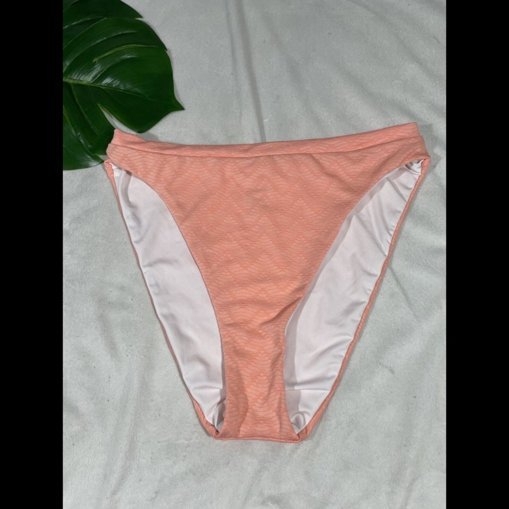 NEW $54 Becca French Cut Bikini‎ Bottoms in Salmon Pink [ LARGE ] - Picture 4 of 12